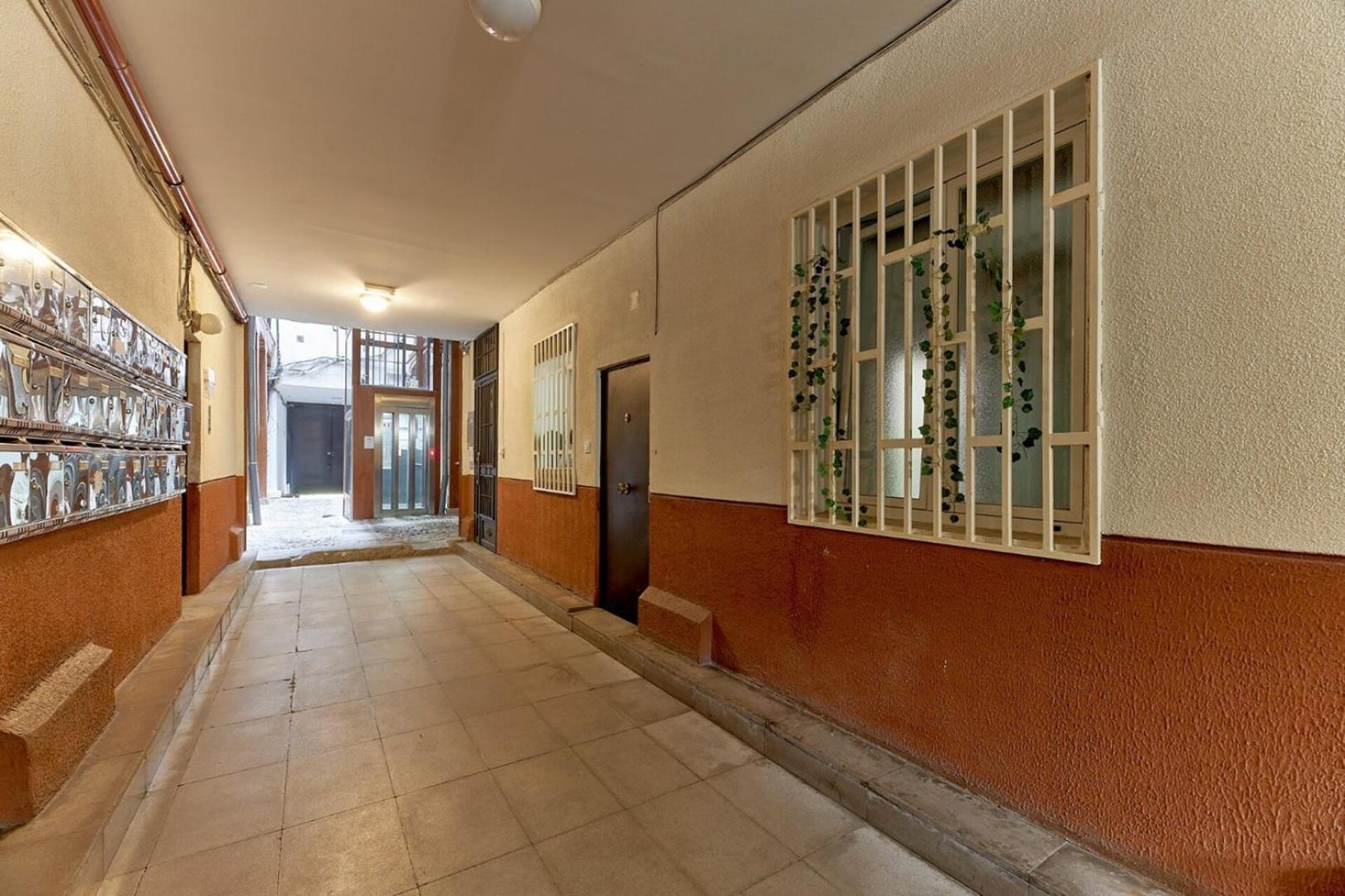 Fee4Me. Amazing Apartment In The Heart Of Lavapies มาดริด ภายนอก รูปภาพ